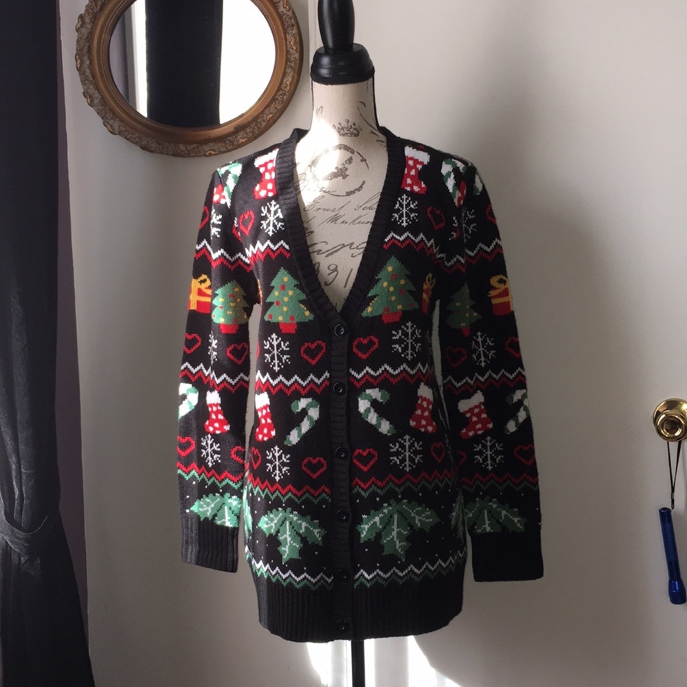 🎄PRETTY CHRISTMAS SWEATER
